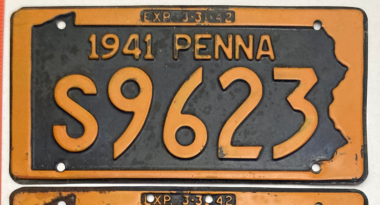 1941 Pennsylvania #S9623 Passenger License Plate (Pair)