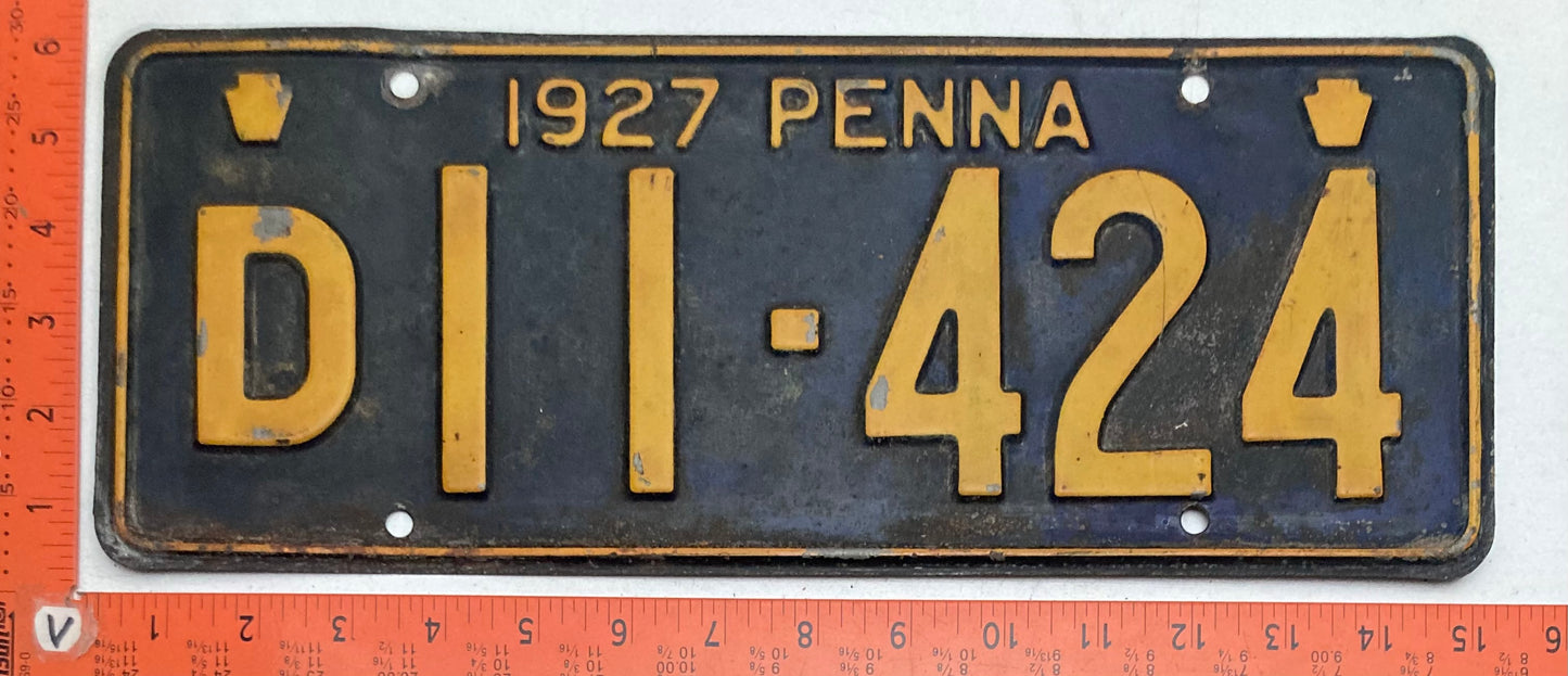 1927 Pennsylvania #D11-424 Passenger License Plate