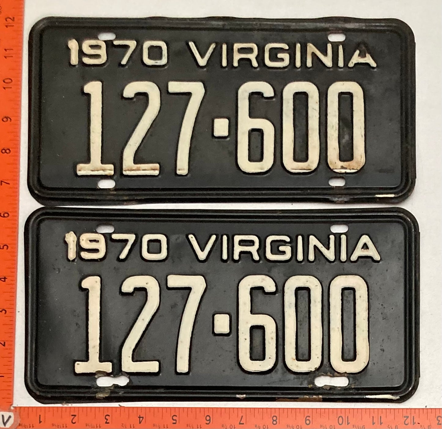 1970 Virginia #127-600 Passenger License Plate PAIR