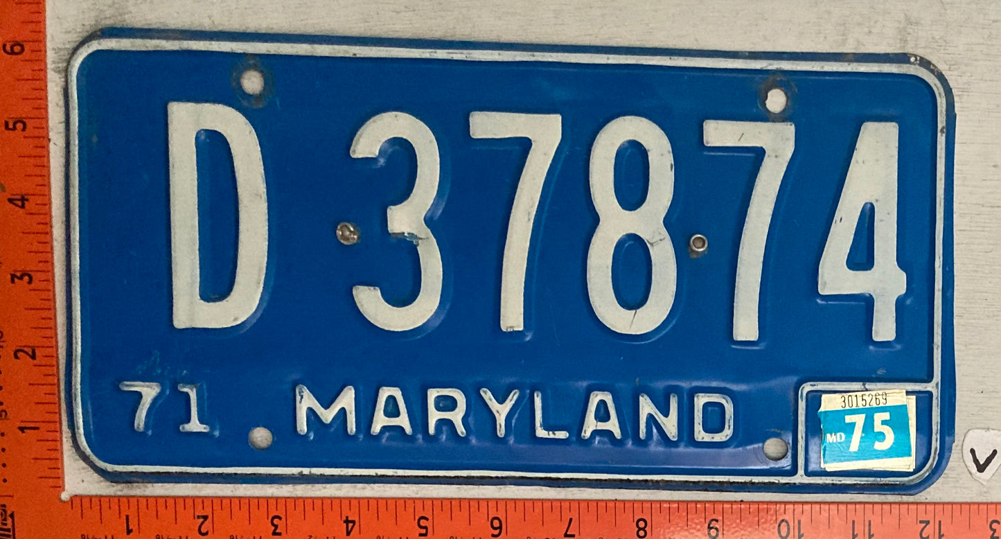 1975 Maryland #D 37874 Dealer License Plate