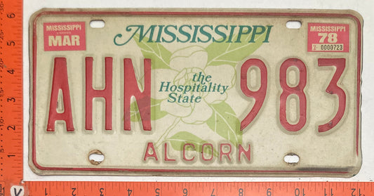 1978 Mississippi #AHN 983 Passenger License Plate
