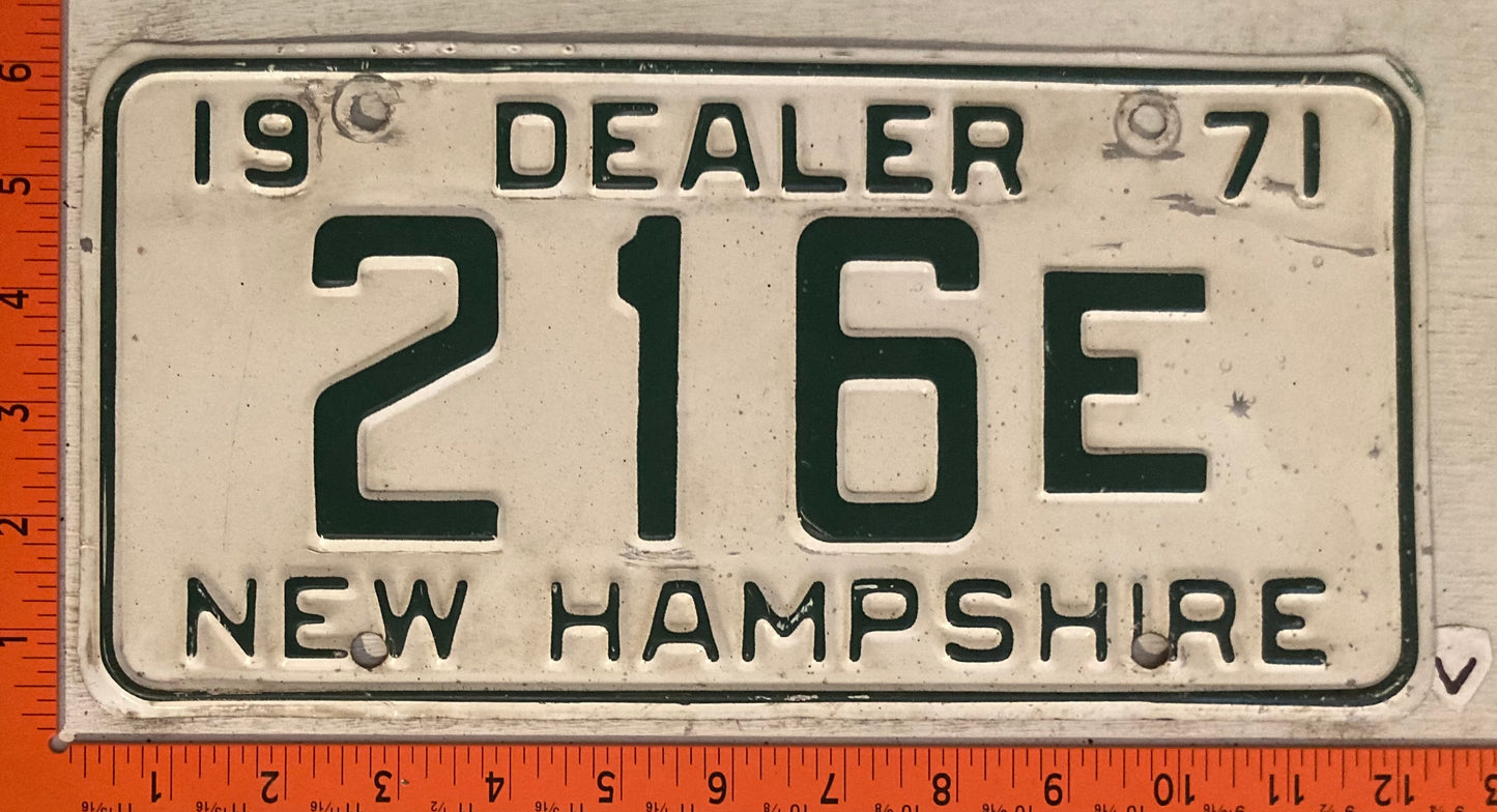 1971 New Hampshire #216E Dealer License Plate