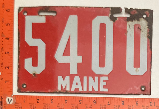 1910 Maine #5400 Passenger License Plate (Porcelain)