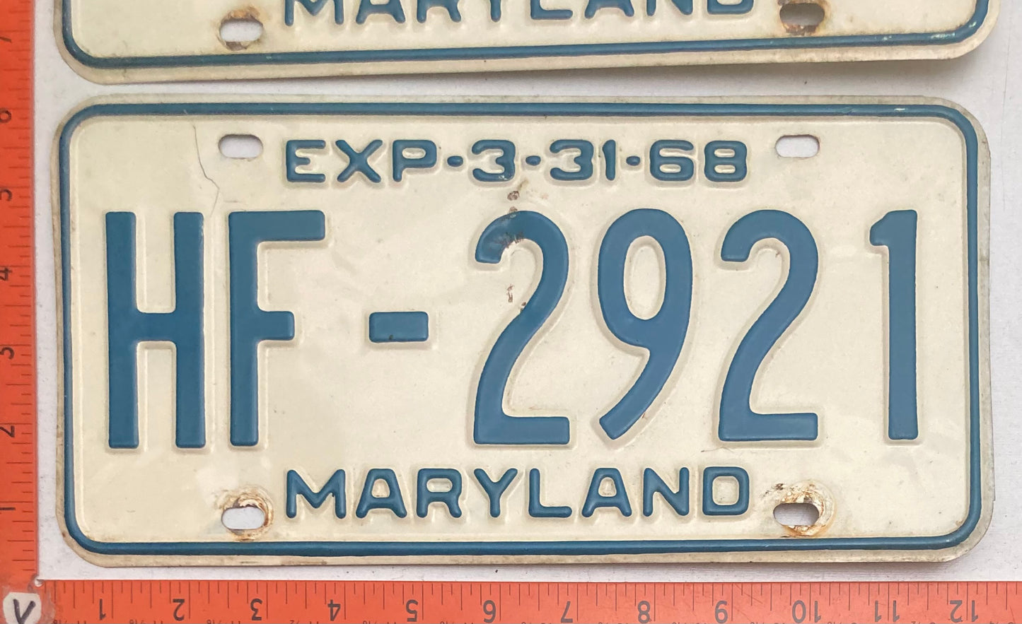 1970 Maryland #HF-2921 Passenger License Plate PAIR