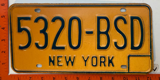 1980 base New York #5320-BSD Passenger License Plate