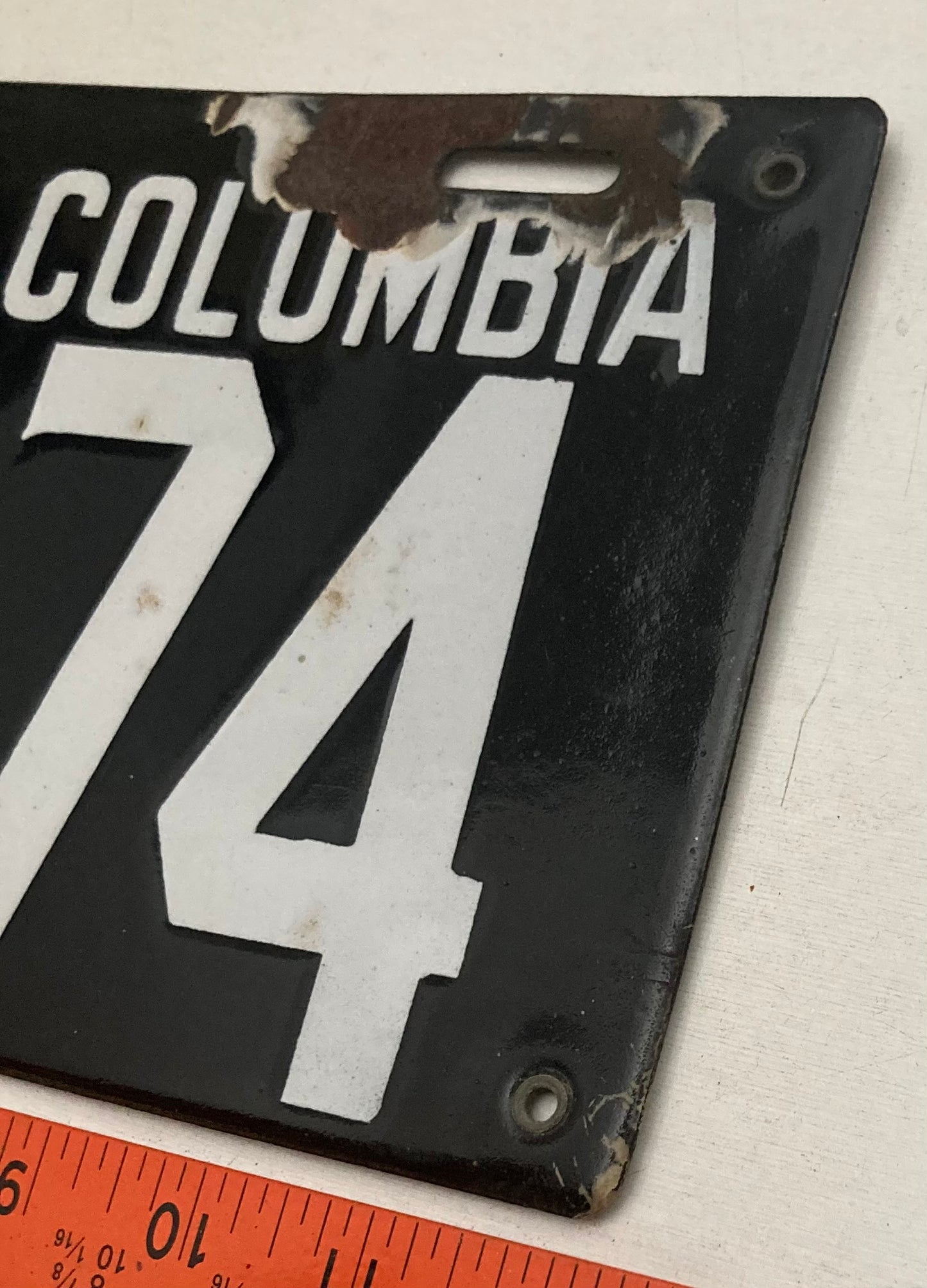 1914 Washington, DC #25374 Passenger License Plate (Porcelain)