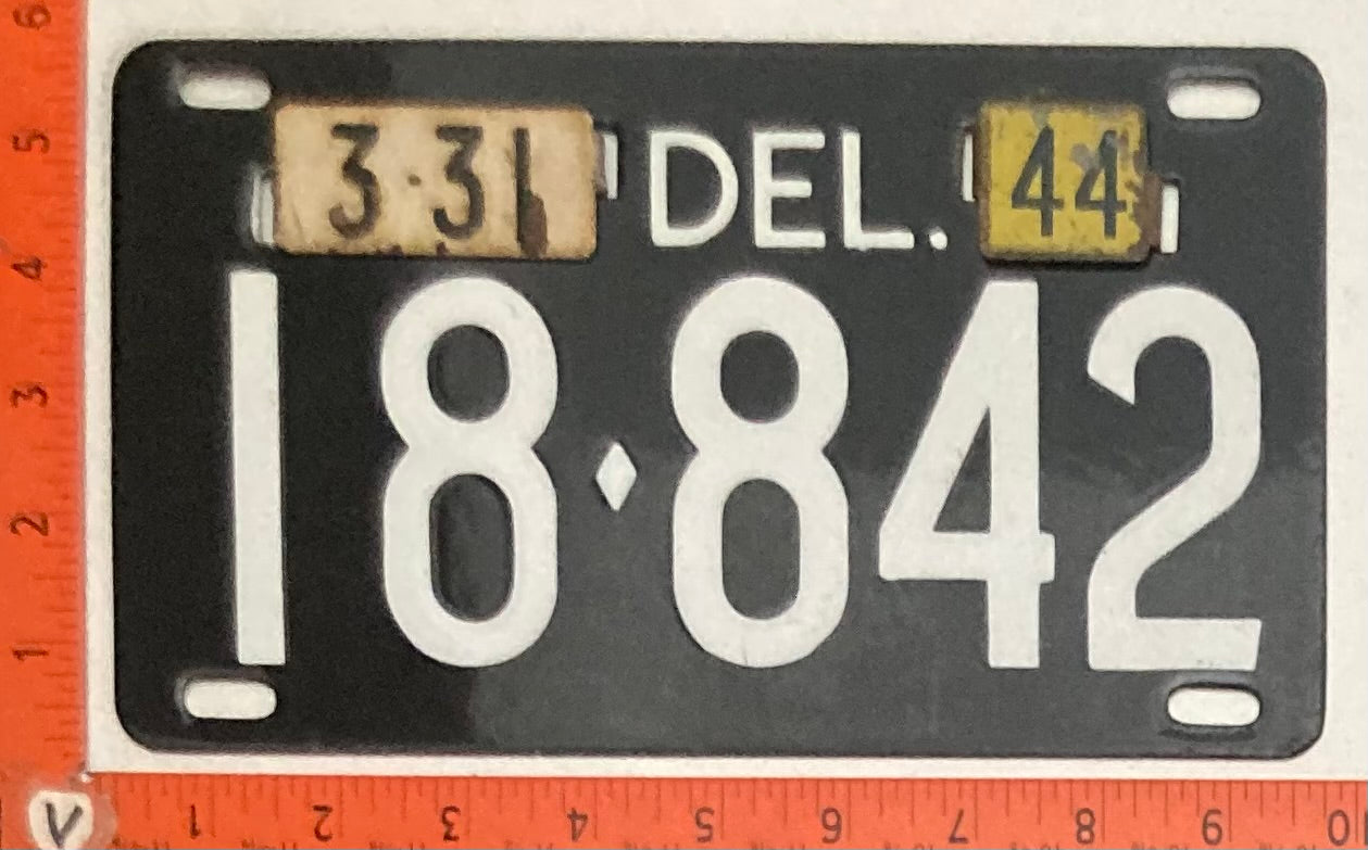 1944 Delaware #18-842Passenger License Plate PORCELAIN