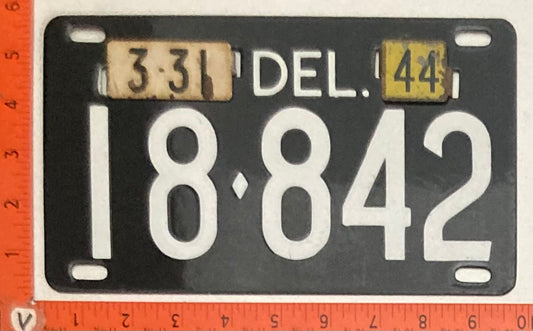 1944 Delaware #18-842Passenger License Plate PORCELAIN