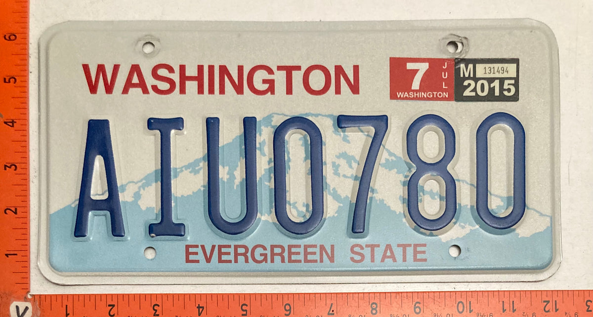 2015 Washington #AIU0780 Passenger License Plate