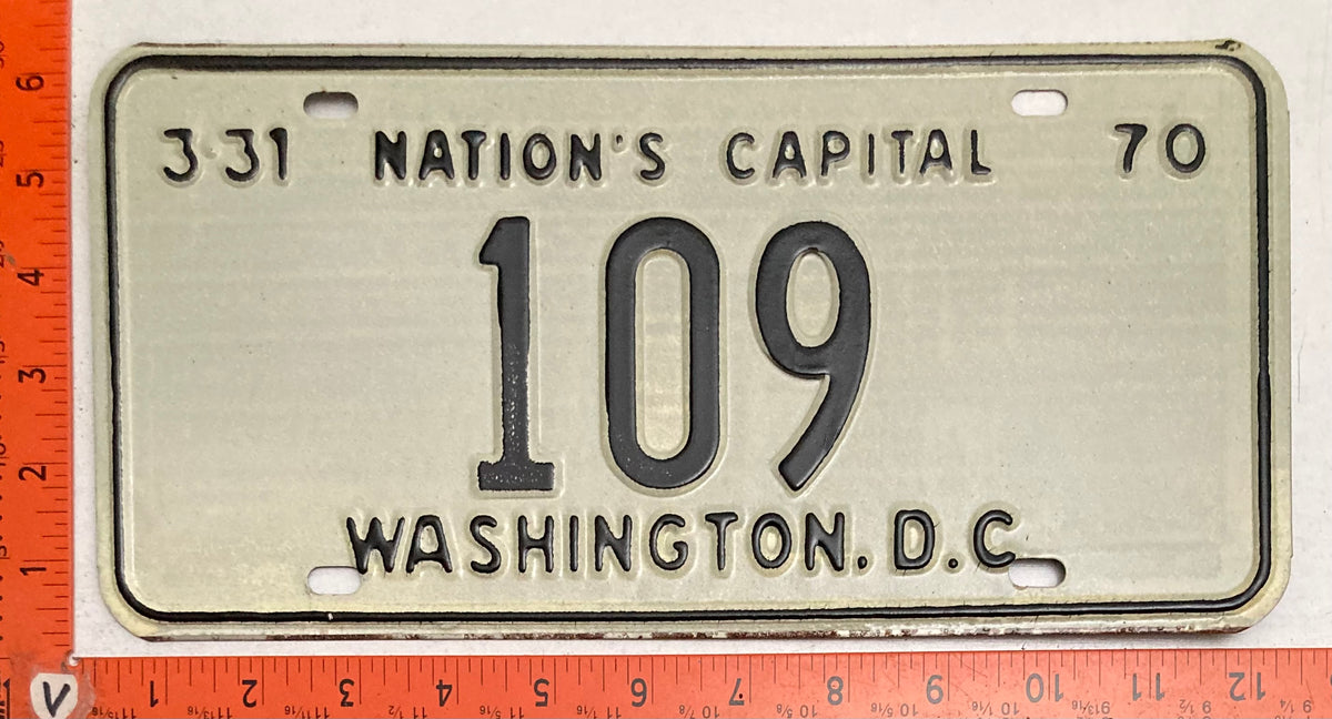 1970 Washington, DC #109 Passenger License Plate