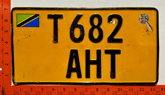 undated Tanzania #T682/AHT Passenger License Plate