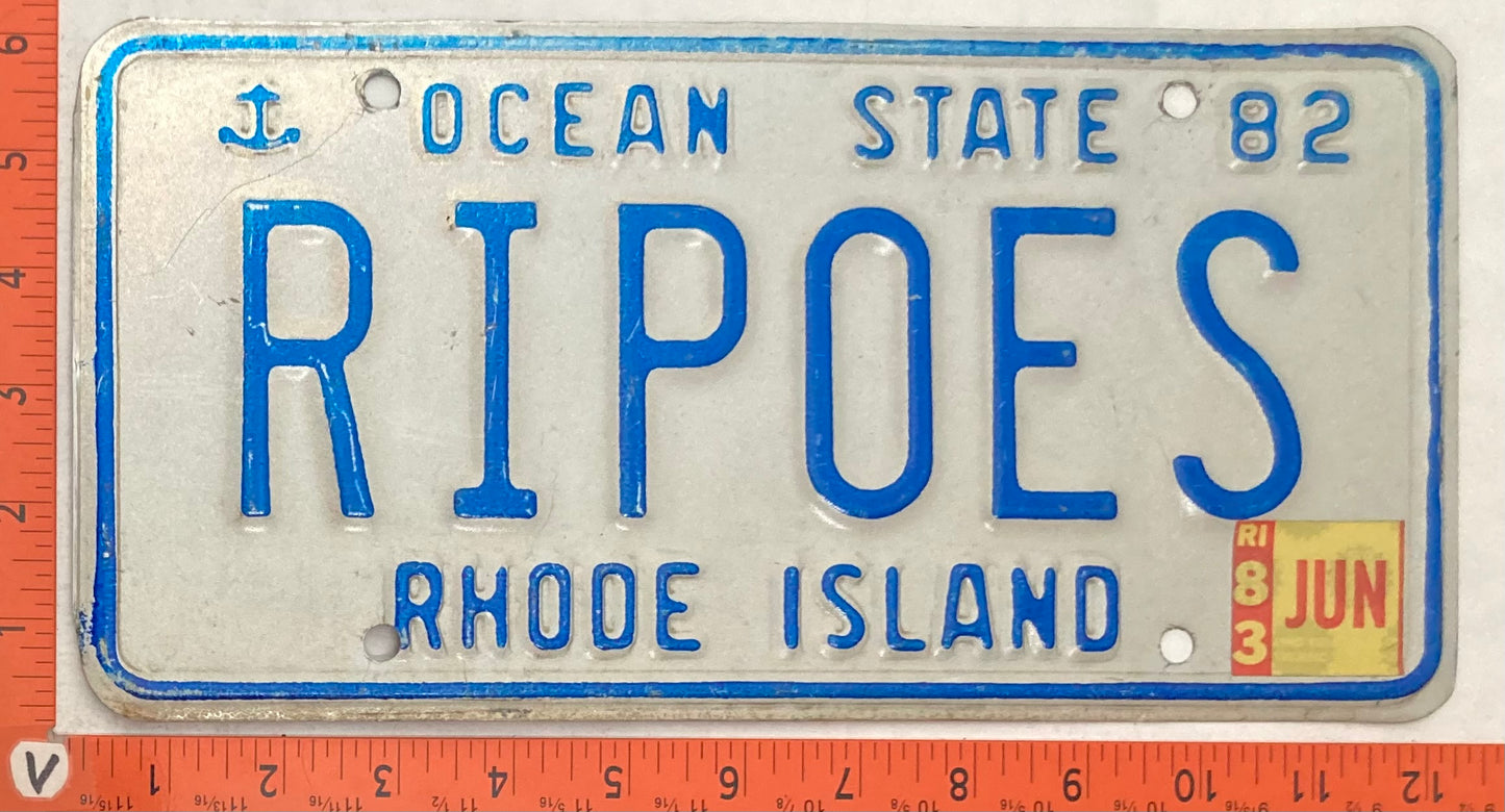 1983 Rhode Island #RIPOES Passenger License Plate