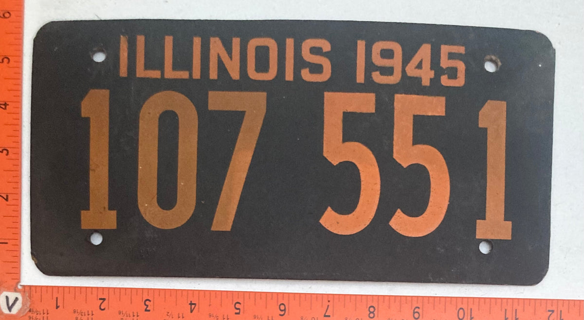 1944, 1945, 1946, 1947, 1948 Illinois #107 551 Passenger License Plates