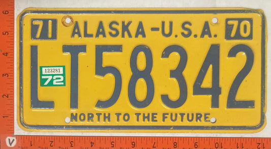 1972 Alaska #LT58342 Light Truck License Plate