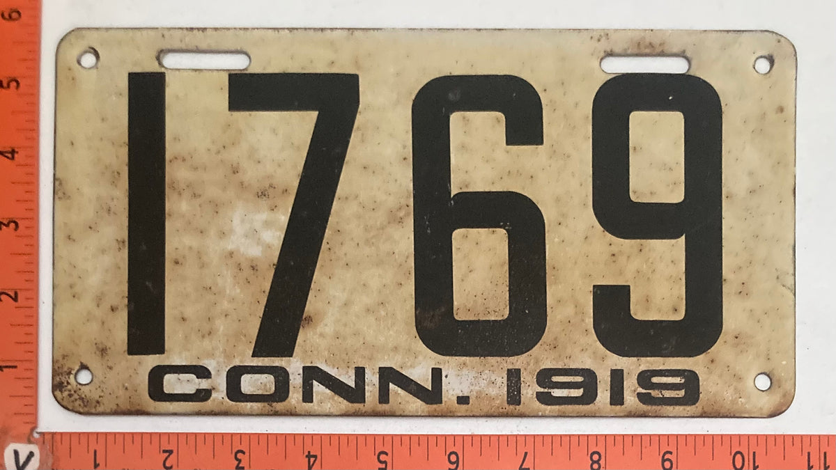 1917, 1918, 1919, 1921, 1926, 1927, 1933, 1934, 1937 Connecticut #1769 Passenger License Plates