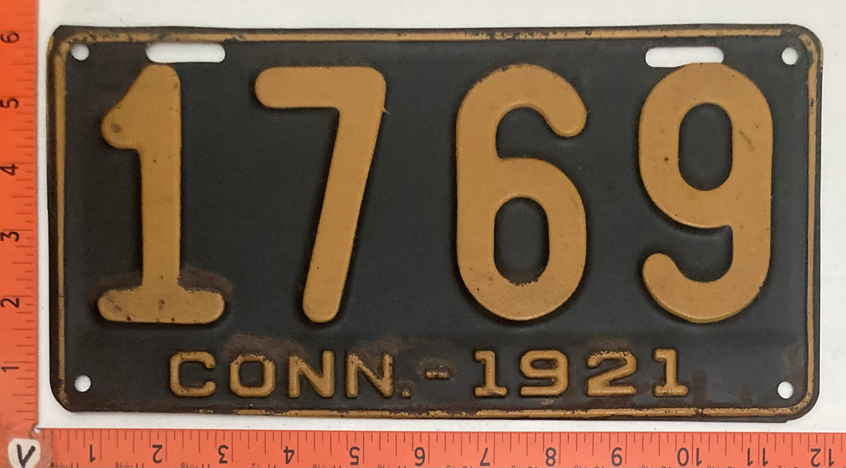 1917, 1918, 1919, 1921, 1926, 1927, 1933, 1934, 1937 Connecticut #1769 Passenger License Plates