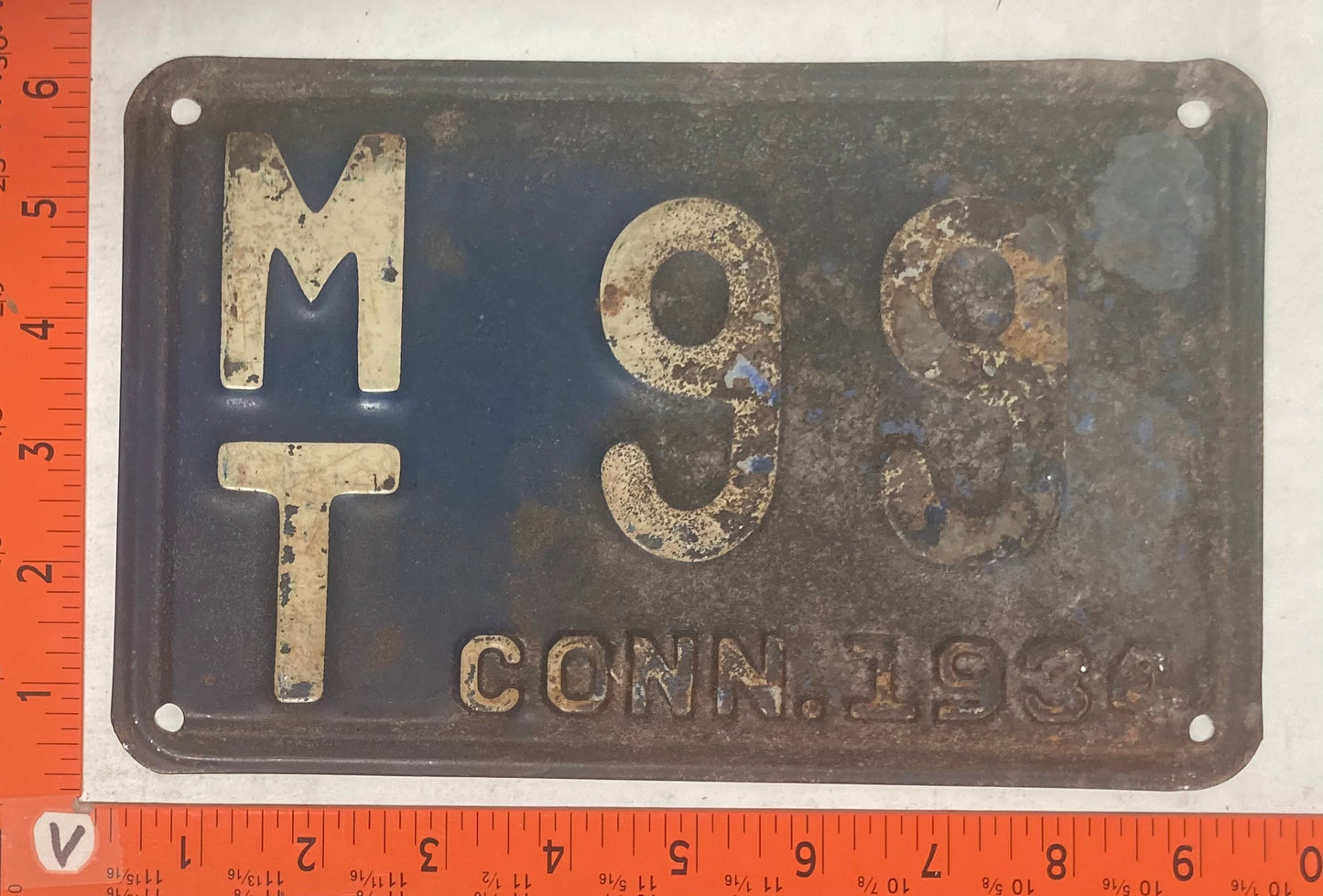 1934 Connecticut #M/T 99 Passenger License Plate