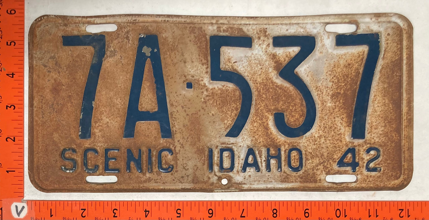 1942 Idaho #7A-537 Passenger License Plate