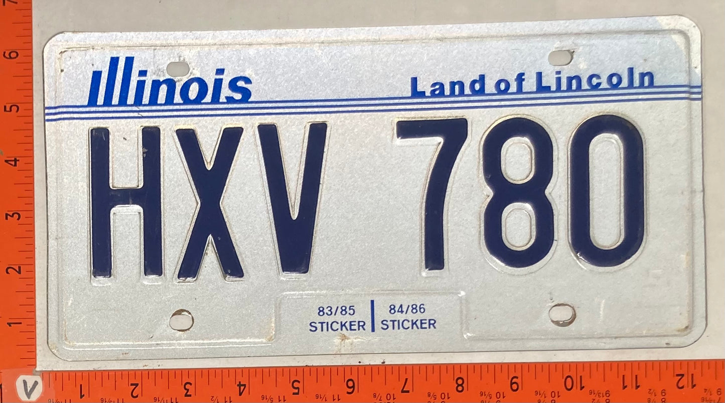 Undated Illinois #HXV 780 Passenger License Plate