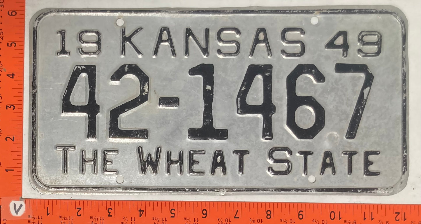 1949 Kansas #42-1467 Passenger License Plate