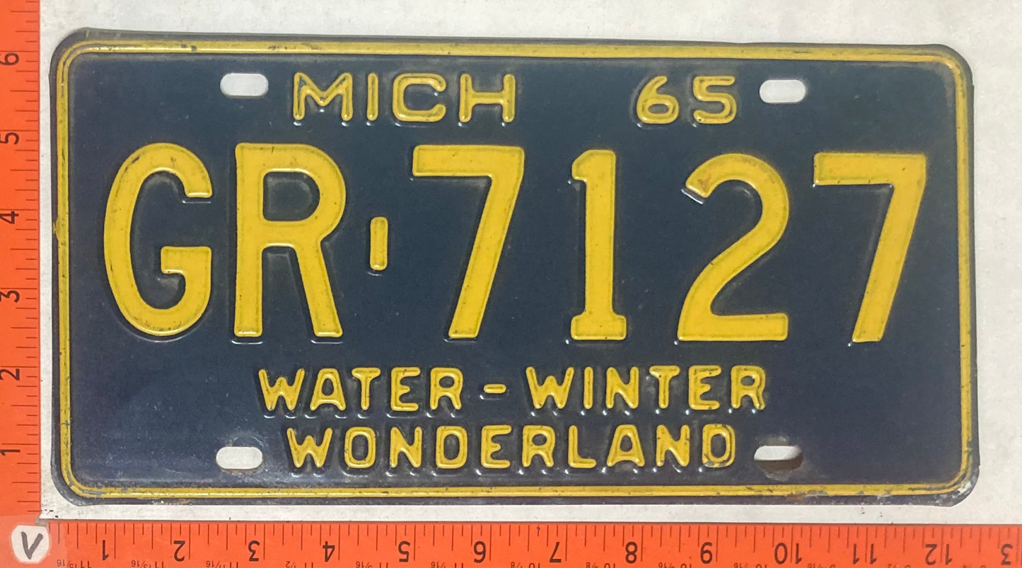 1965 Michigan #GR-7127 Passenger License Plate