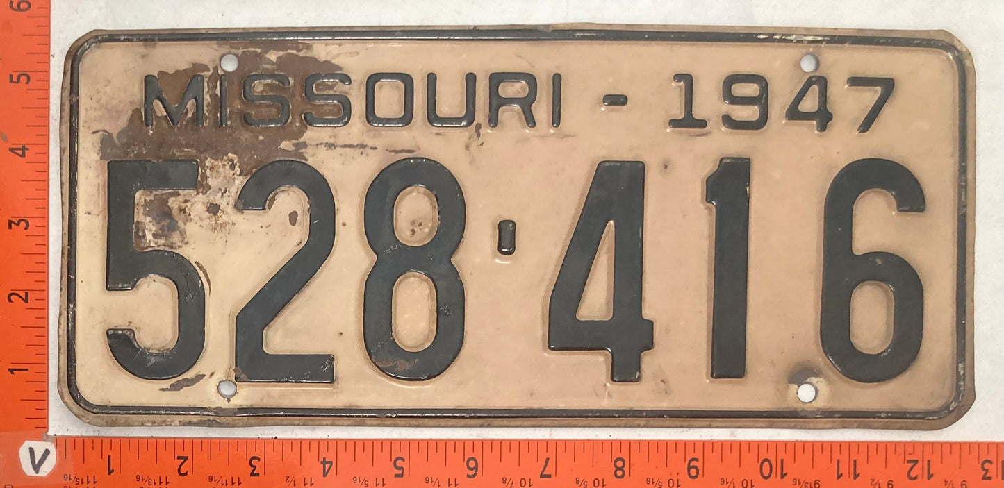 1947 Missouri #528-416 Passenger License Plate