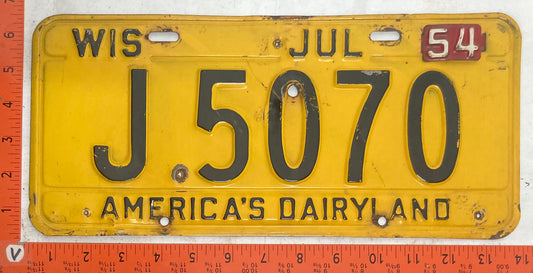 1954 Wisconsin #J5070 Passenger License Plate