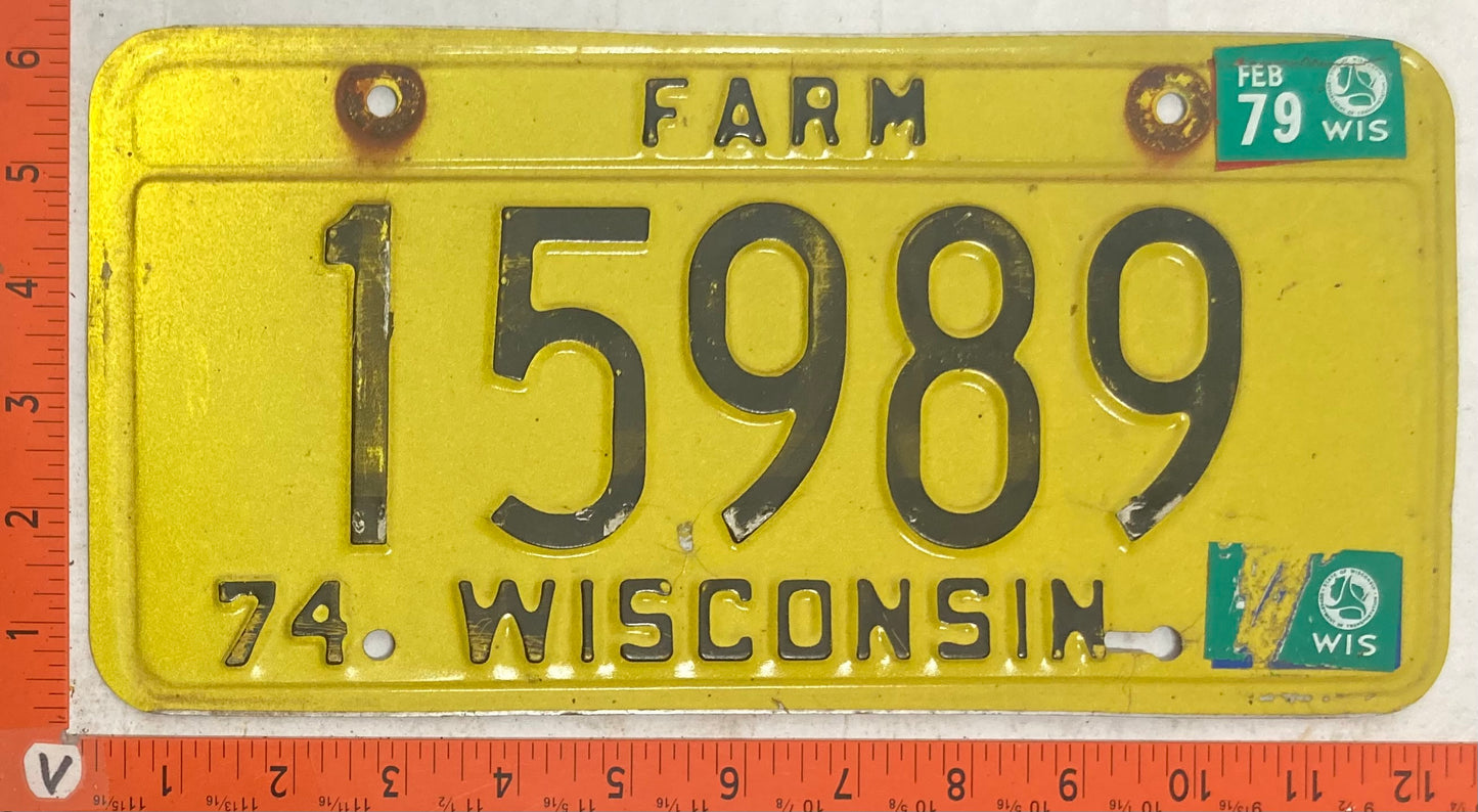 1979 Wisconsin #15989 Farm License Plate