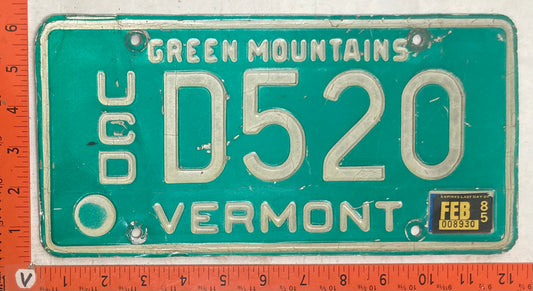 1985 Vermont #U/C/D D520 Used Car Dealer License Plate