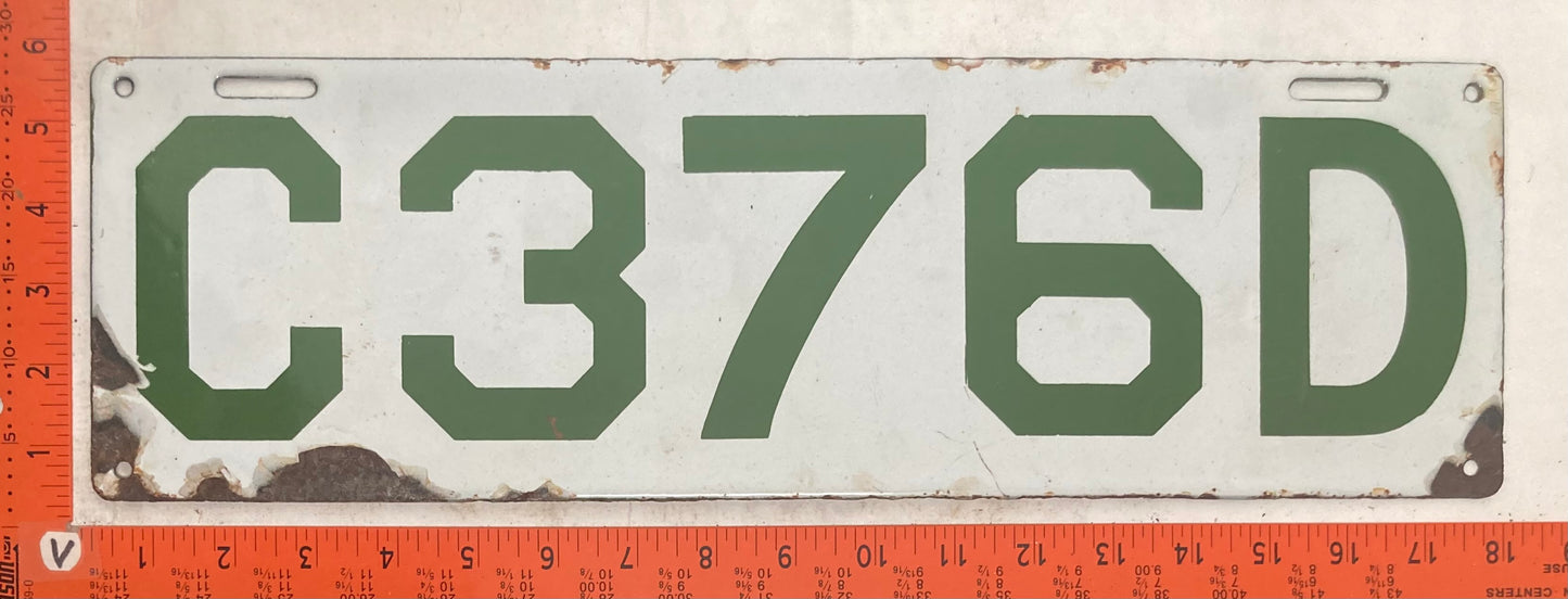 1911 Connecticut #C376D Dealer License Plate (Porcelain)