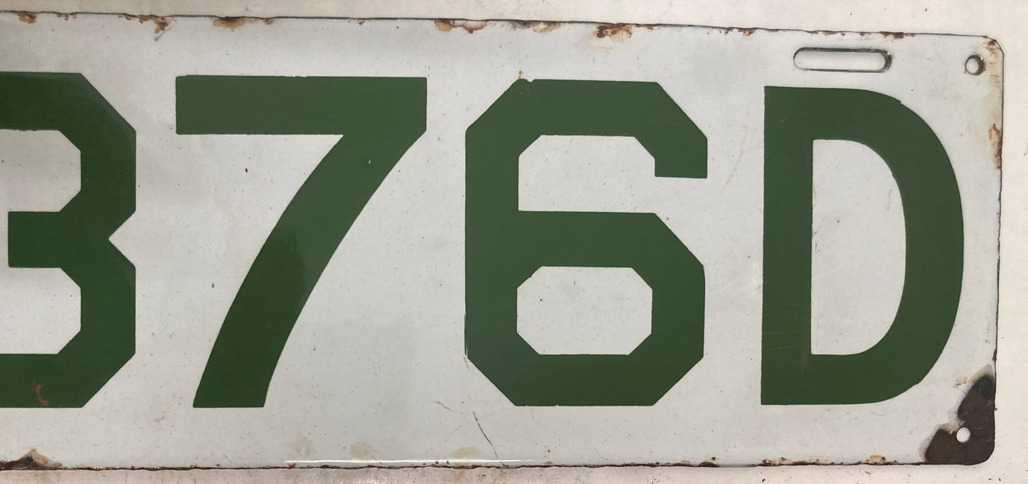 1911 Connecticut #C376D Dealer License Plate (Porcelain)