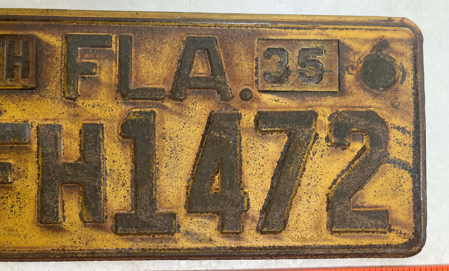 1935 Florida #HFH1472 Truck for Hire License Plate (with Locking Tab)