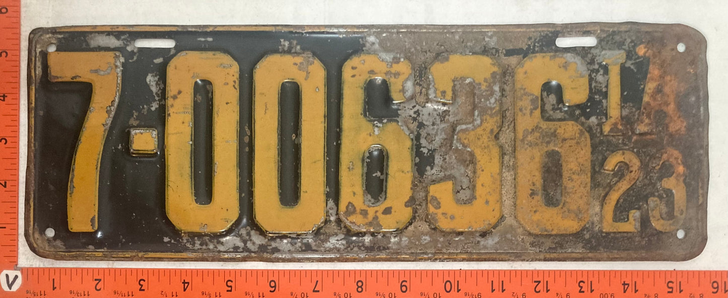 1923 Iowa #7-00636 Passenger License Plate