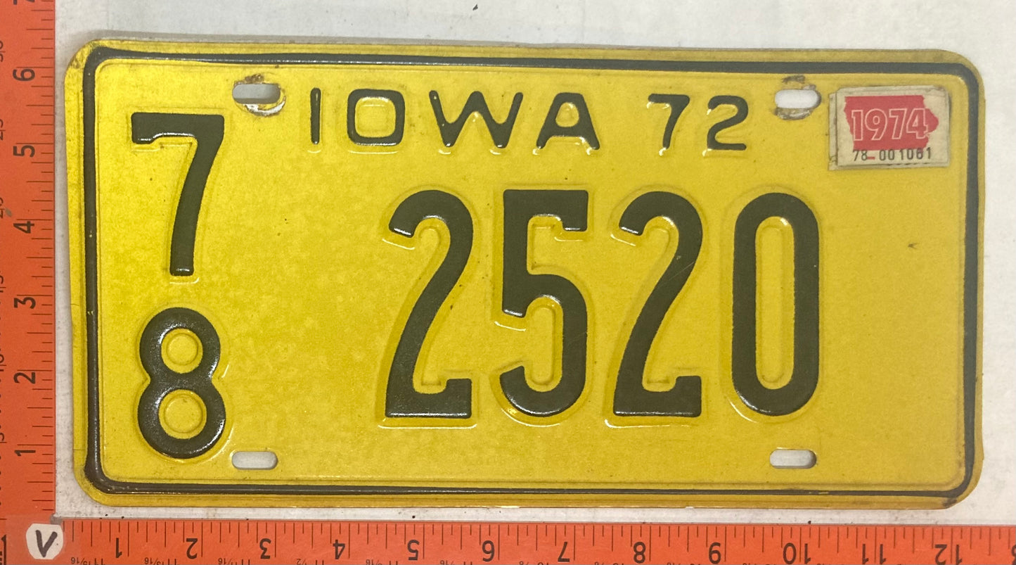 1974 Iowa #7/8 2520 Passenger License Plate