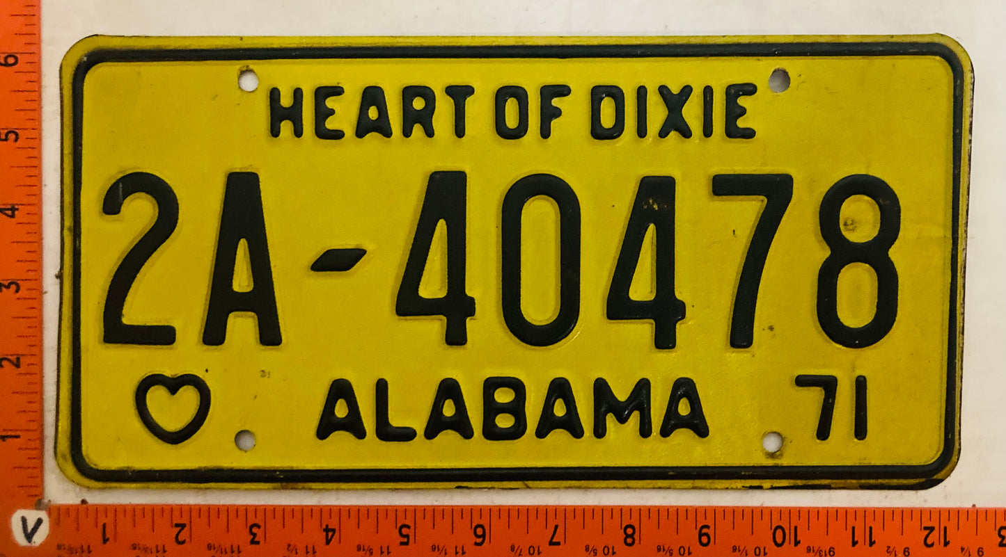 1971 Alabama #2A-40478 Passenger License Plate