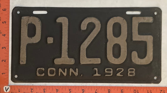 1928 Connecticut #P-1285 Passenger License Plate