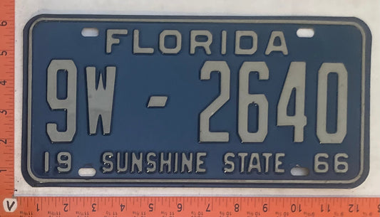 1966 Florida #9W-2640 Passenger License Plate