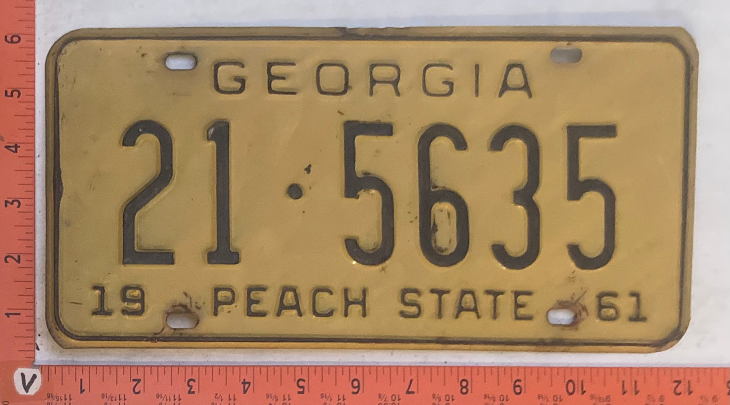 1961 Georgia #21-5635 Passenger License Plate
