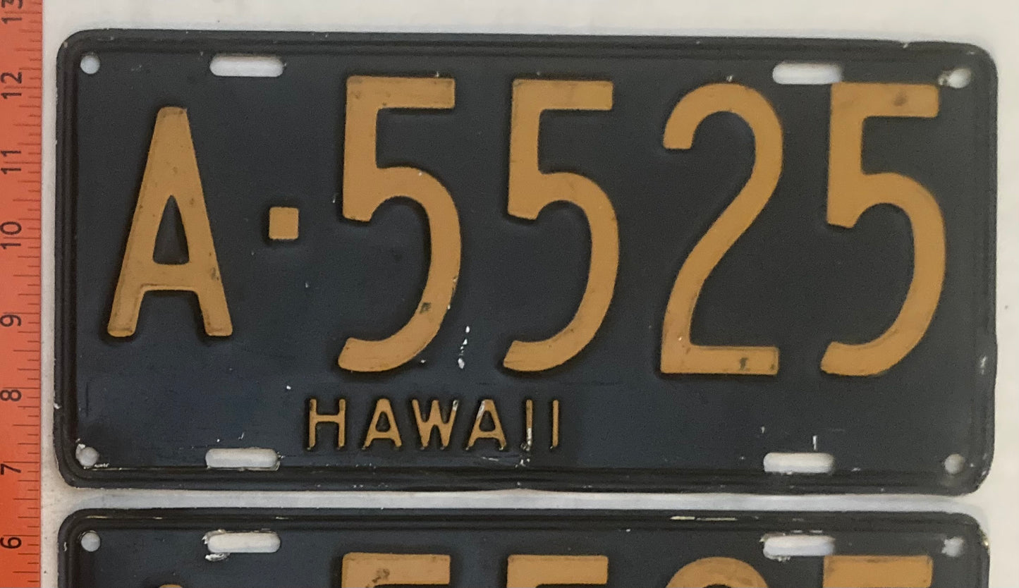 1953 Hawaii #A-5525 Passenger License Plate (Pair)
