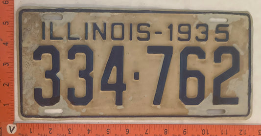 1935 Illinois #334-762 Passenger License Plate