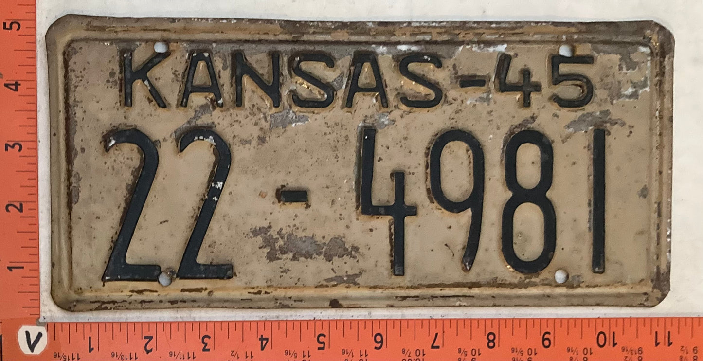 1945 Kansas #22-4981 Passenger License Plate