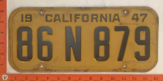 1947 California #86 N 879 Passenger License Plate