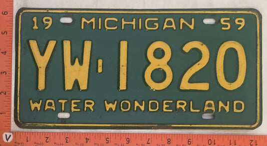 1959 Michigan #YW-1820 Passenger License Plate