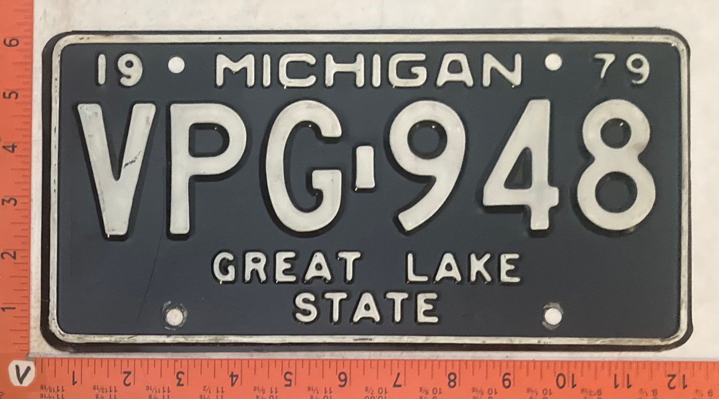 1979 Michigan #VPG-948 Passenger License Plate