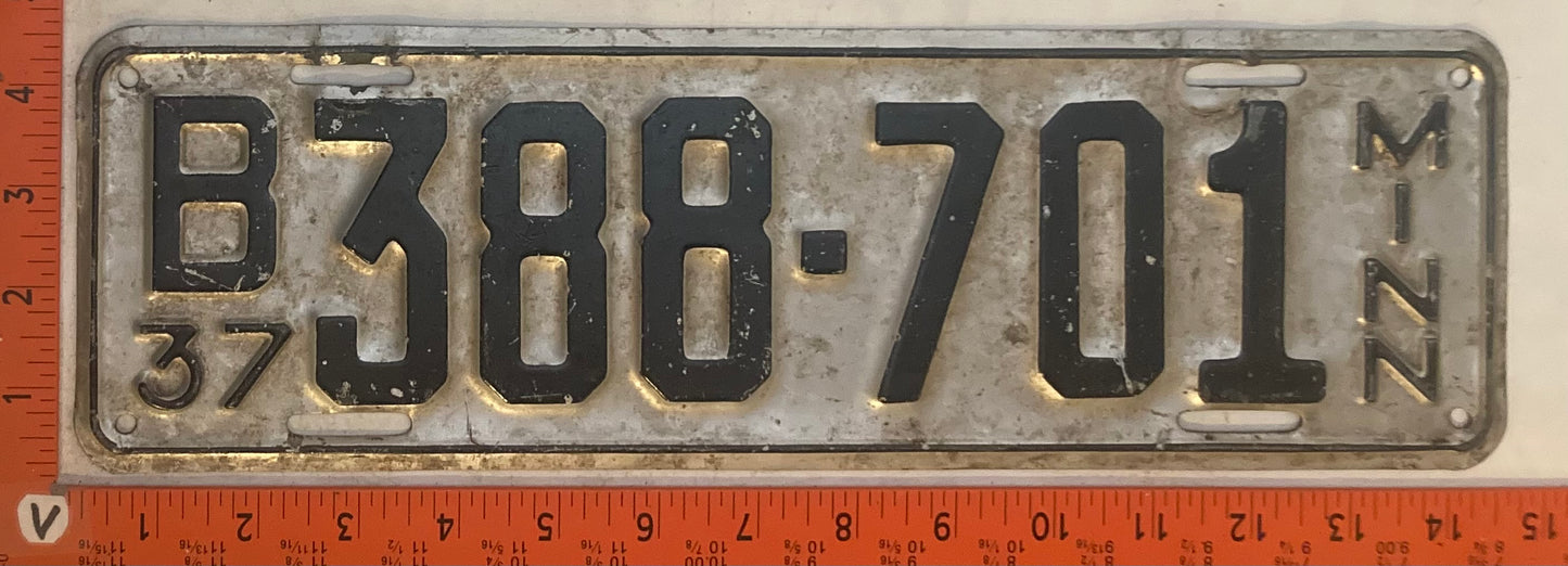 1940 Minnesota #346-176 Passenger License Plate