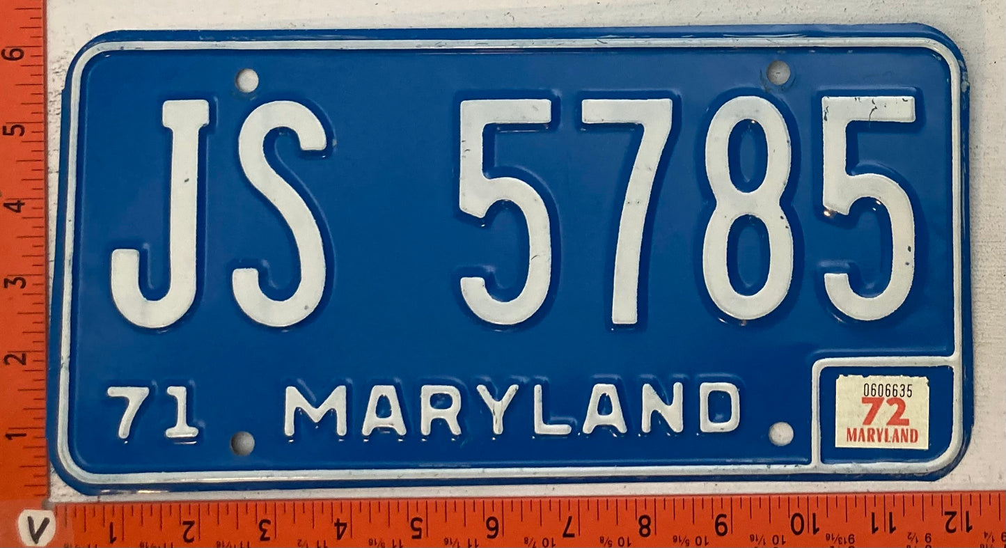 1972 Maryland #JS 5785 Passenger License Plate
