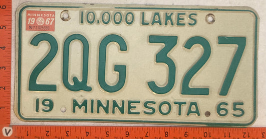 1967 Minnesota #2QG327 Passenger License Plate