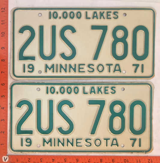 1971 Minnesota #2US 780 Passenger License Plate (Pair)