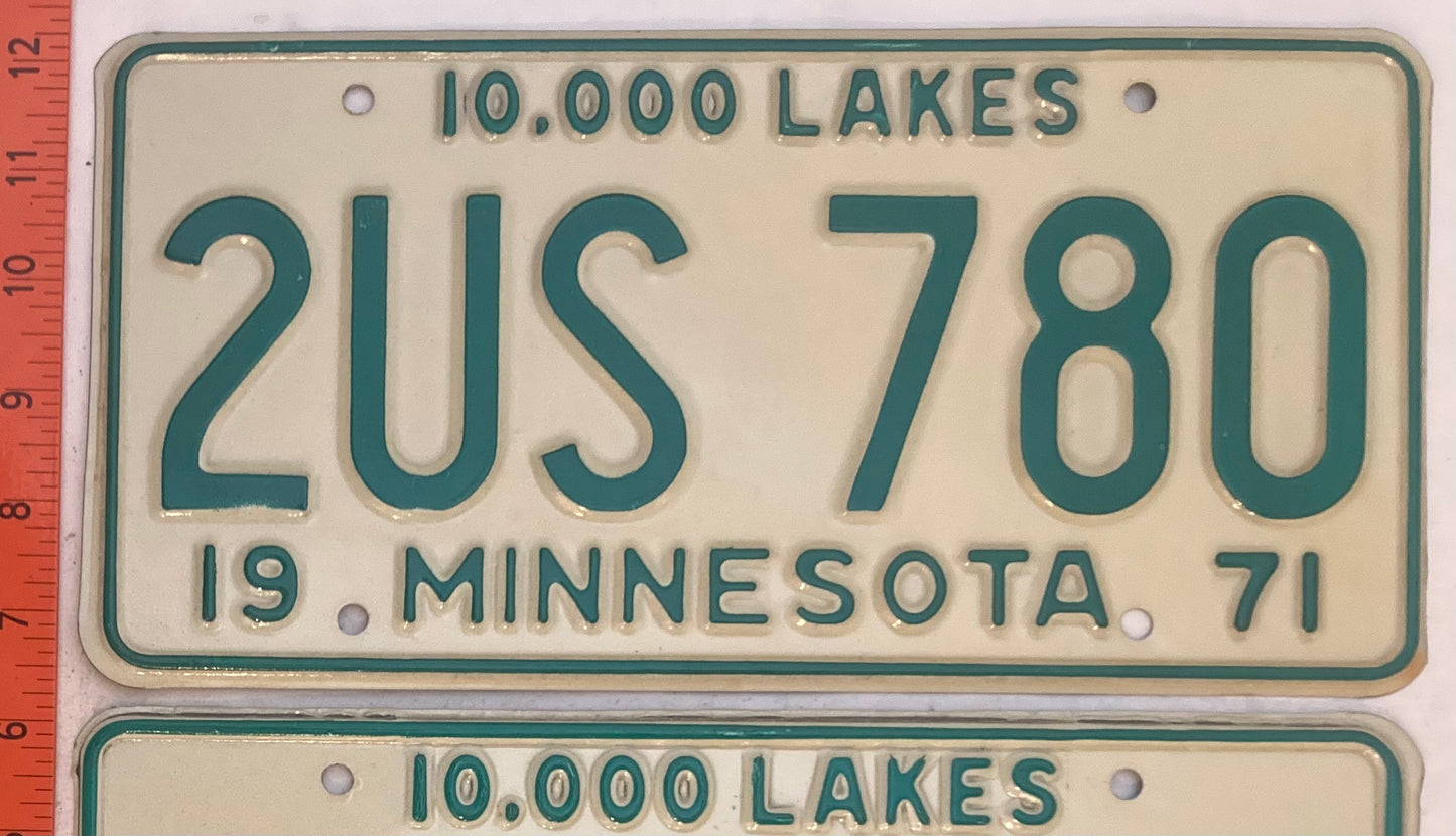 1971 Minnesota #2US 780 Passenger License Plate (Pair)