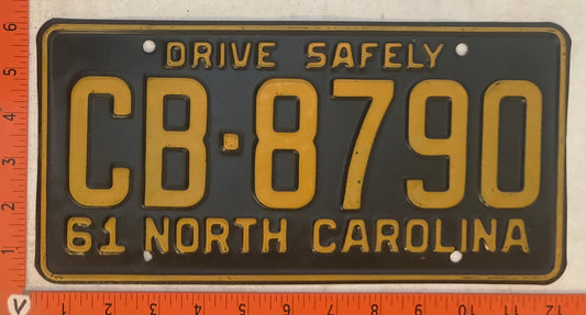 1961 North Carolina #CB-8790 Passenger License Plate